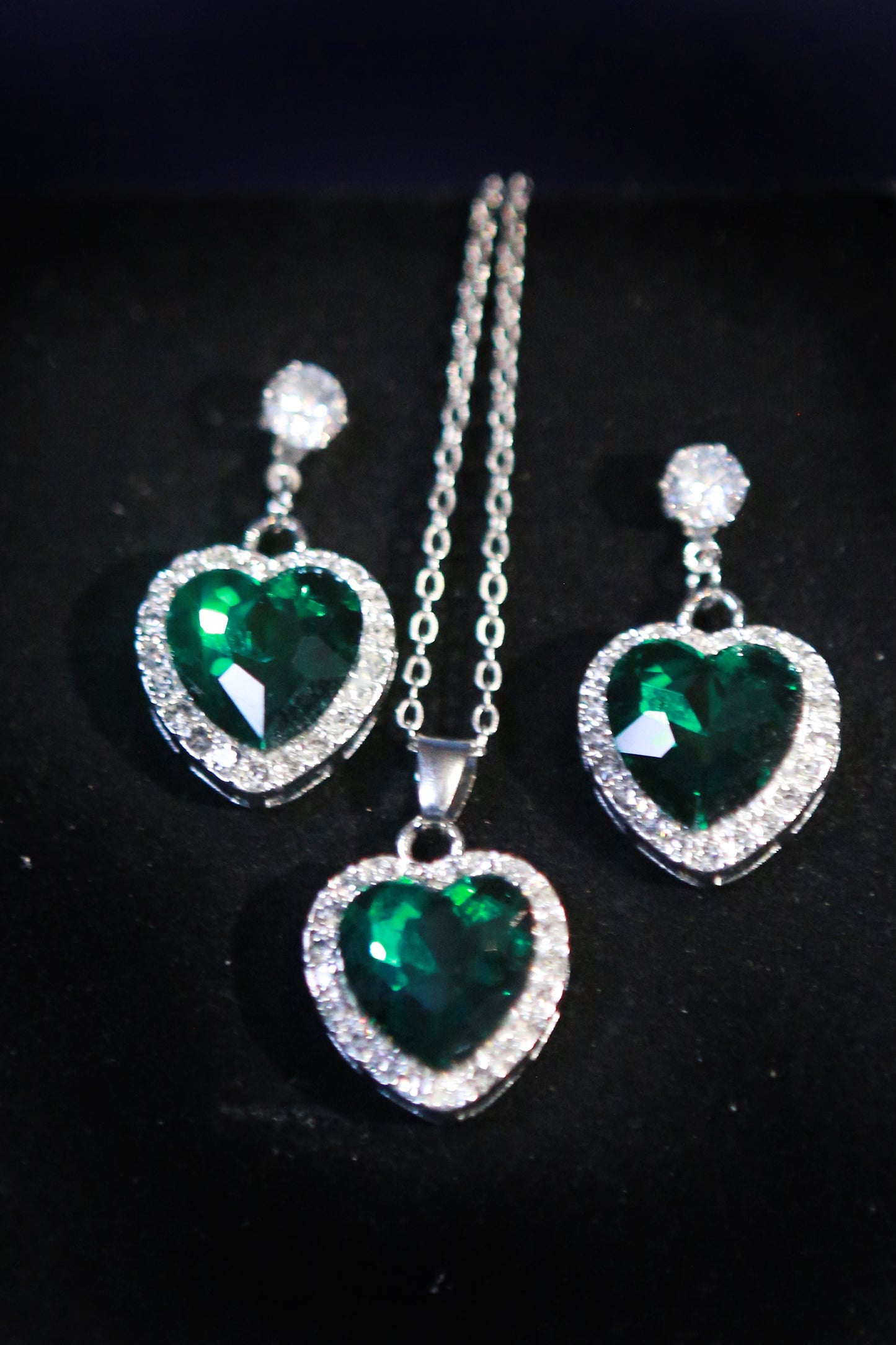 The Emerald Amour Set