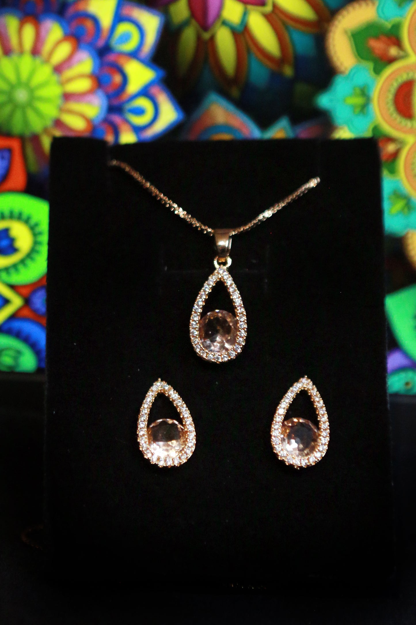 The Morganite Dewdrop Set