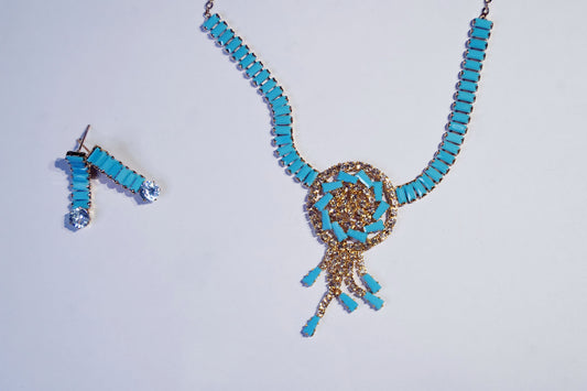 The Turquoise Sunburst Gala Set