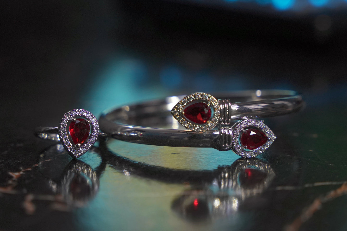 The Argent Crystal Set