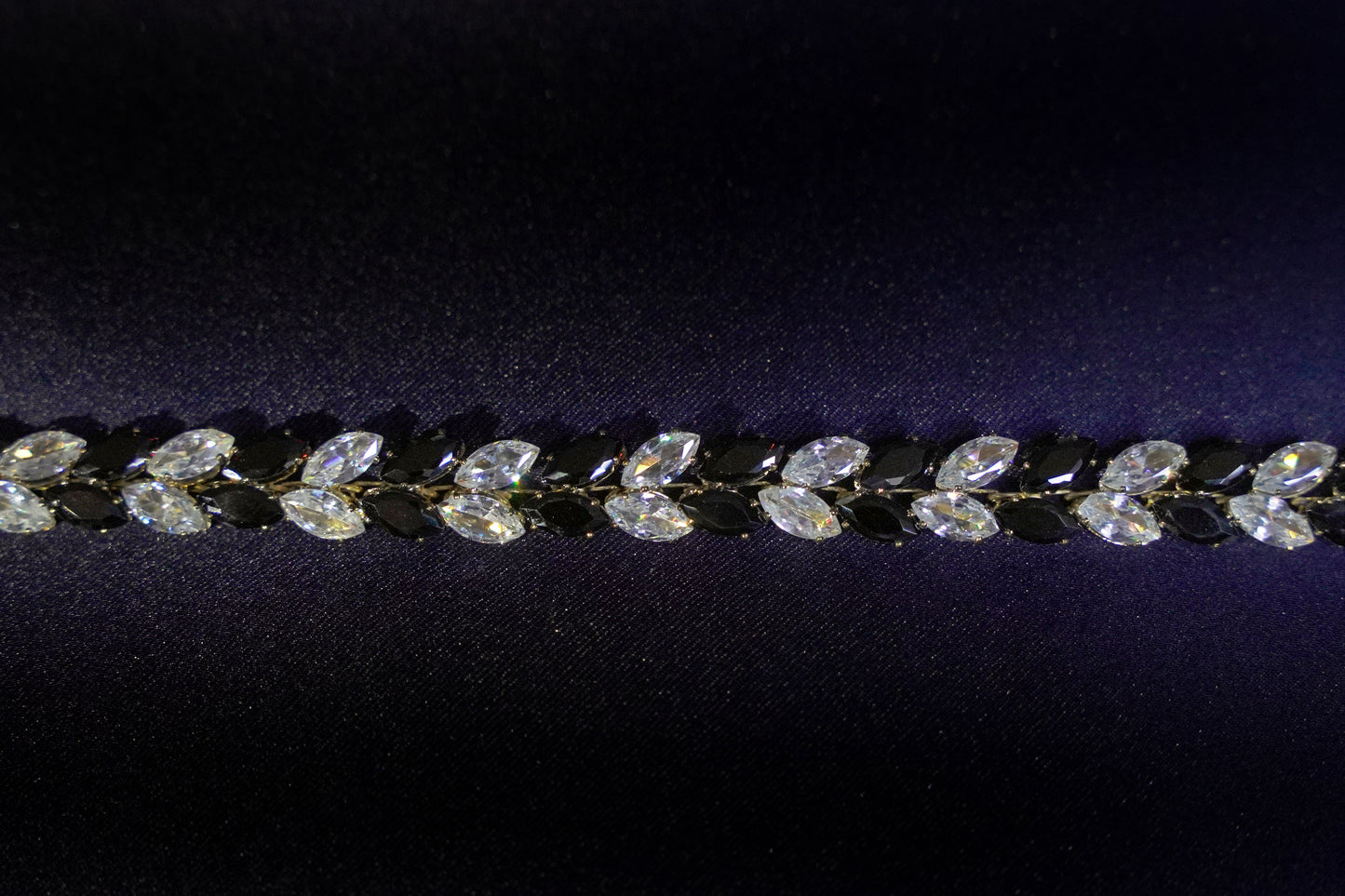 The Argent Noir Vine Bracelet